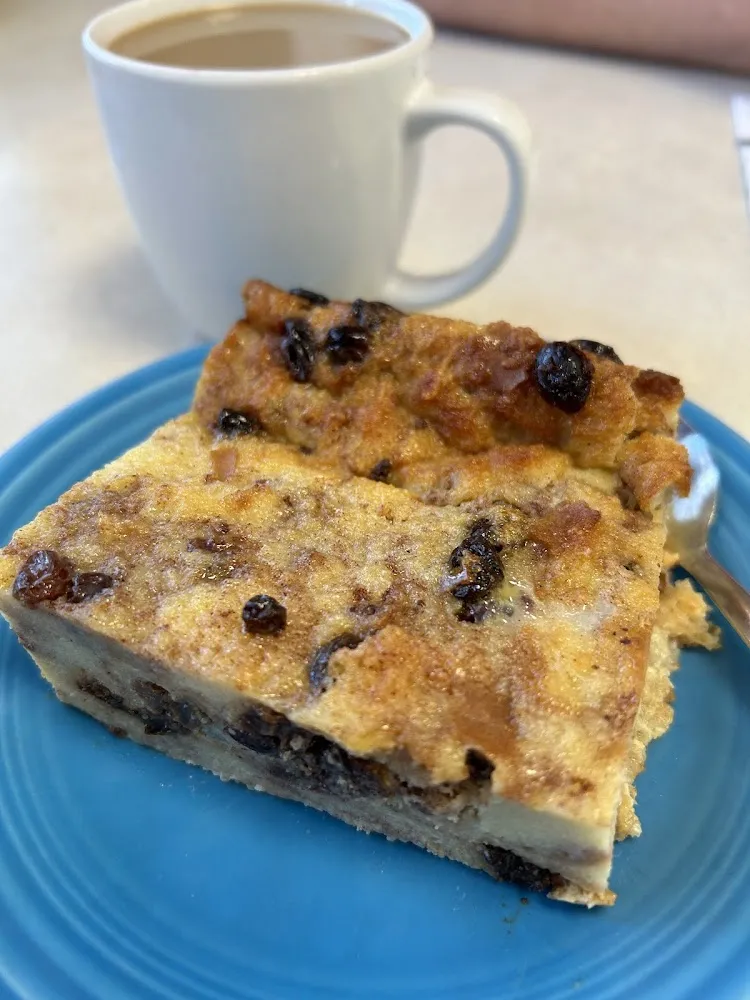 Bread Pudding w Raisins & Delicious Cinnamon