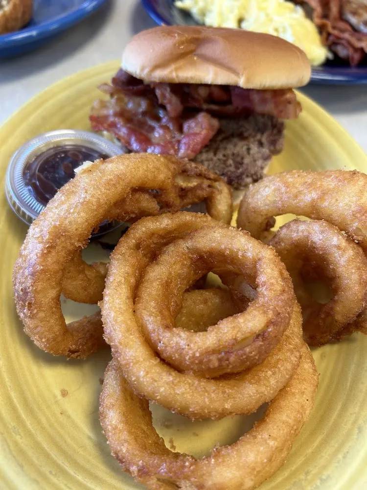 Onion Rings & Bacon
